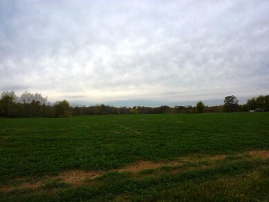 3 S Cameron Ln, Peoria, IL 61607 - photo 2