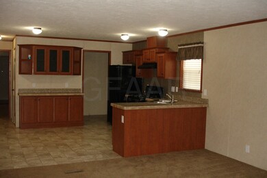 Living Room/Kitchen