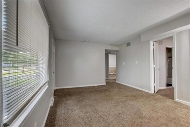 442 N 15th Ave, Beech Grove, IN 46107 - photo 6