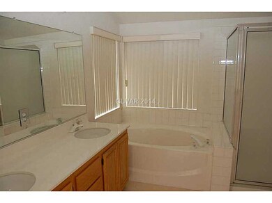 Master Bath/Spa.
