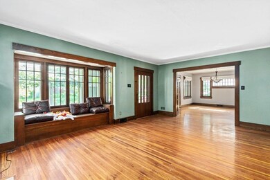 149 West Kenworth Road-8.jpg-SMALL