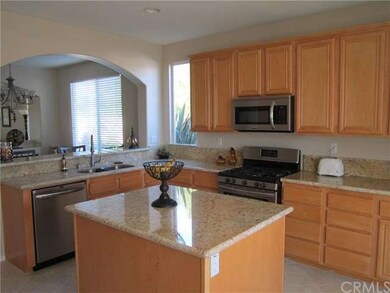 Granite Counter Tops and Stainles Steel Appliances