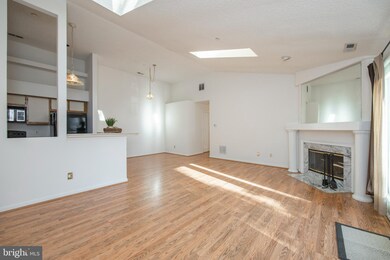 1406 Naomis Ct, North Wales, PA 19454 - photo 4