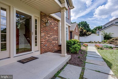 8310 Gentle Brook Ct, Laurel, MD 20723 - photo 3