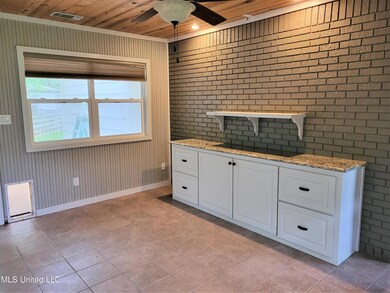 Webb Ln (100)
