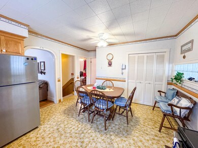 54 Cedar St, East Millinocket, ME 04430 - photo 4