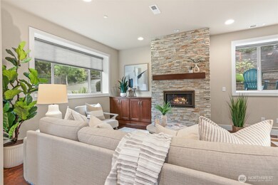 8810 234th St SW, Edmonds, WA 98026 - photo 4