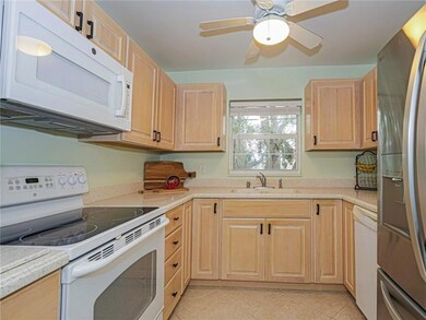 69 Royal Oak Ct unit 207, Vero Beach, FL 32962 - photo 6