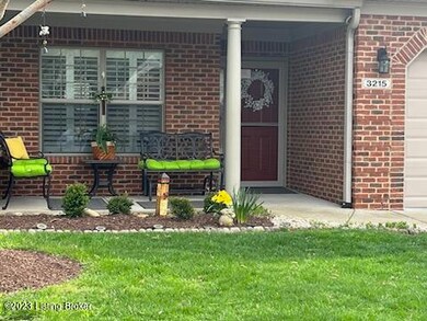 3215 Brittany Pointe Ln, Louisville, KY 40220 - photo 3
