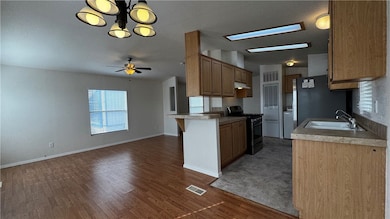 301 E Foothill Blvd, Pomona, CA 91767 - photo 5