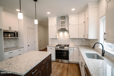 8 Seville Way, Selkirk, NY 12158 - photo 3