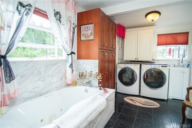 14516 Mccutcheon Rd E, Orting, WA 98360 - photo 7