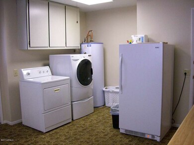 9518 W Calico Dr, Sun City, AZ 85373 - photo 5