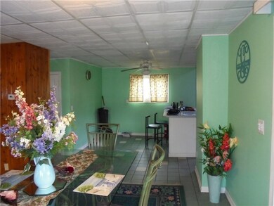 41 Overton St, Warwick, RI 02889 - photo 5