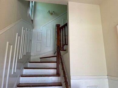 440 Newtonville Ave unit 2, Newton, MA 02460 - photo 2