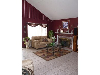 360 Huereque Dr, Socorro, TX 79927 - photo 3