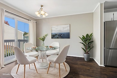 1687 Williamsburg Ct unit A, Wheaton, IL 60189 - photo 5