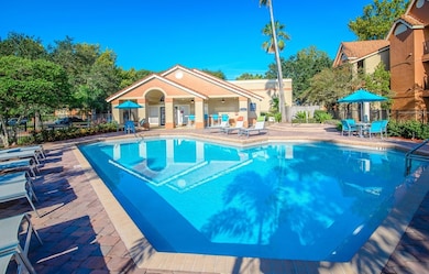 925 Crane Ave S unit 2, Taunton, MA 02780 - photo 5