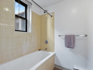 The Braemore unit 504, Boston, MA 02215 - photo 6