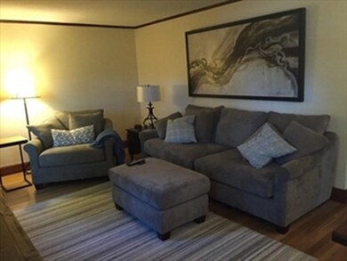 566 Auburn St unit 1, Auburndale, MA 02466 - photo 2