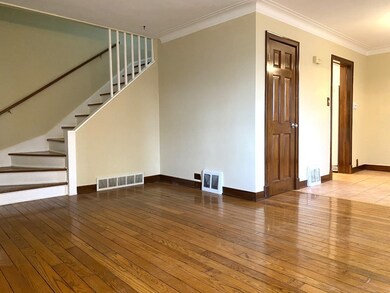 unlisted-address, Westchester, IL 60154 - photo 6