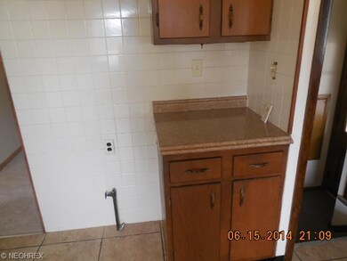 1802 Ridgewick Dr, Wickliffe, OH 44092 - photo 4