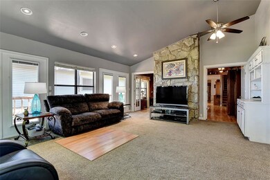 219 Island View Dr, Pottsboro, TX 75076 - photo 6