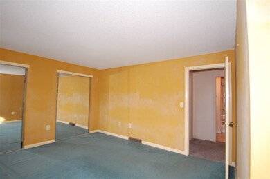 34 Birchwood Dr unit 34, Milford, NH 03055 - photo 6