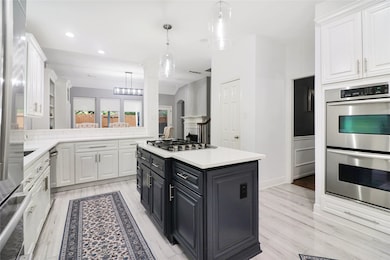 9118 Woodwind Lakes Dr, Houston, TX 77040 - photo 7