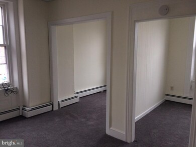 79 N Charlotte St unit 2, Pottstown, PA 19464 - photo 5