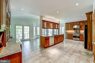 2792 Spring Lakes Dr, Davidsonville, MD 21035 - photo 6