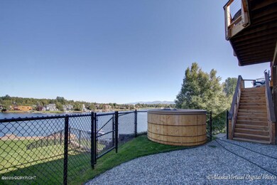 100 hot tub back yard
