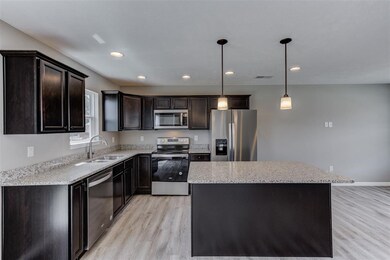 409 Garfield Ave, Princeton, IN 47670 - photo 3