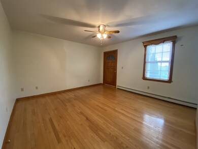 185 Irving Dr unit B, Weare, NH 03281 - photo 7