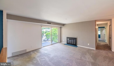 322 Old Forge Crossing, Devon, PA 19333 - photo 2