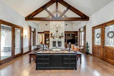 10303 Teich Loop, New Braunfels, TX 78132 - photo 4