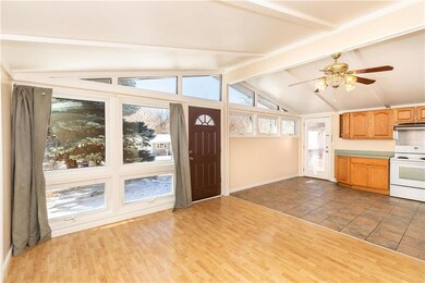 9035 Gillette St, Lenexa, KS 66215 - photo 5