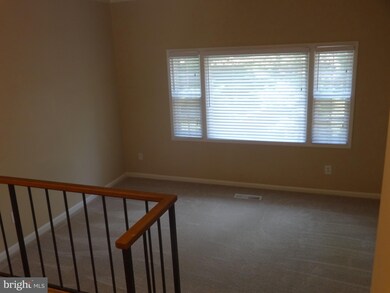 8540 Barrington Ct unit 933, Springfield, VA 22152 - photo 7
