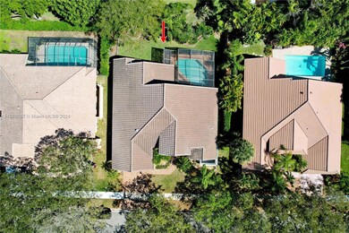 1068 Twin Branch Ln, Weston, FL 33326 - photo 6