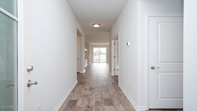 560 Slipper Rock - Lot 526-07