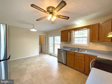 26110 Sycamore Dr, Mechanicsville, MD 20659 - photo 6