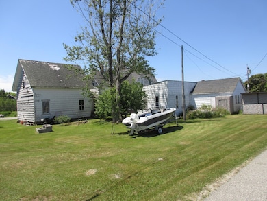 6 Bluenose St, Jonesport, ME 04649 - photo 3