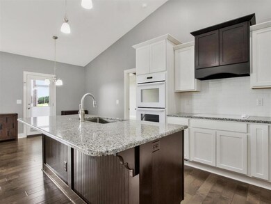 8715 W Candlewood St, Wichita, KS 67205 - photo 7