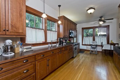 258 Springfield St, Chicopee, MA 01013 - photo 7