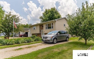 1619 Pekin St, Lincoln, IL 62656 - photo 2