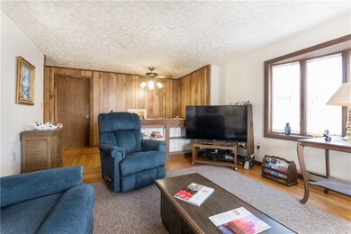 5 Trout Dr, Middletown, RI 02842 - photo 6