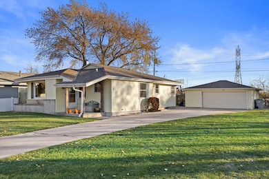Large Detached Garage