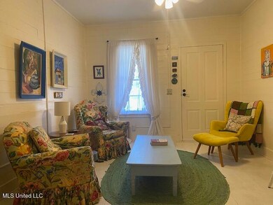 621 N Wall St, Natchez, MS 39120 - photo 7