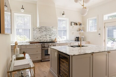 19 Everett Ave unit 2, Dorchester, MA 02125 - photo 7