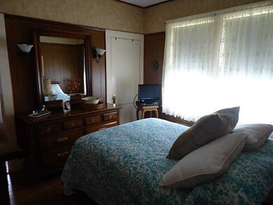 64 Algonquin St, Providence, RI 02907 - photo 6